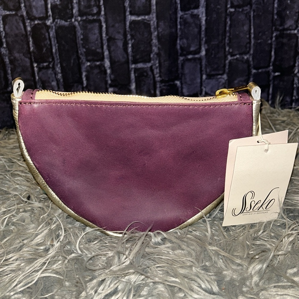 NWTS SSEKO Terra Cotta and Gold
Leather Lrg Crescent Zipper Pouch/Cosmetic Bag - Picture 3 of 7